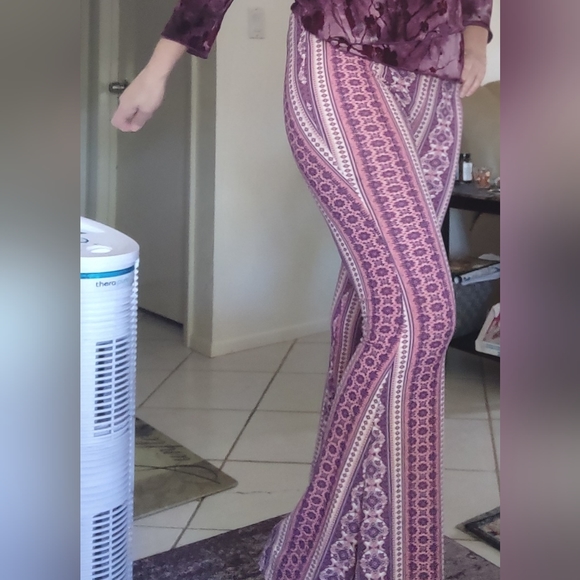 Flared Bohemian leggins Ladies Pants Soft/Stylish NWT Med Perfect Spring Look - Picture 4 of 11